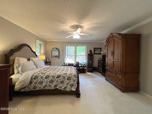 100 Bridle Path Circle, Pinehurst, NC 28374