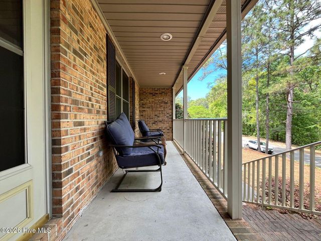 100 Bridle Path Circle, Pinehurst, NC 28374