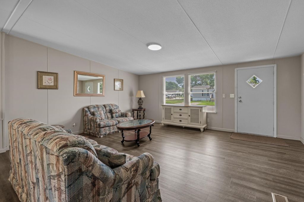 2533 North Wild Rose Dr., Myrtle Beach, SC 29579 — photo 2