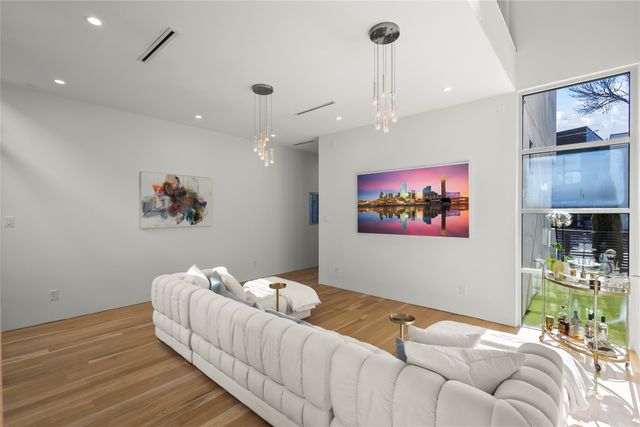 5411 Melrose Avenue, Dallas, TX 75206