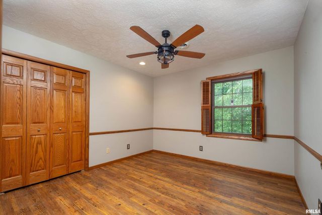 4490 Hamilton Dr Drive, Bettendorf, IA 52722