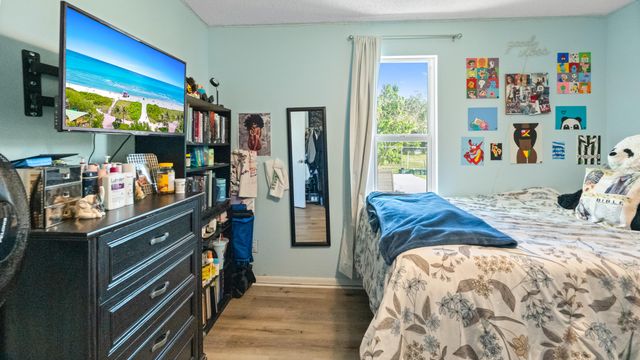 386 SE Oakridge Drive, Port St. Lucie, Port St Lucie, FL 34984