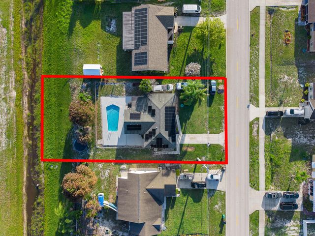 386 SE Oakridge Drive, Port St. Lucie, Port St Lucie, FL 34984