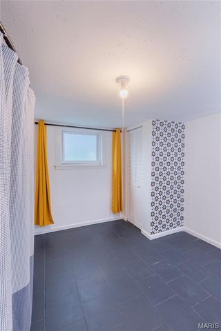 6534 Nashville Avenue, St Louis, MO 63139
