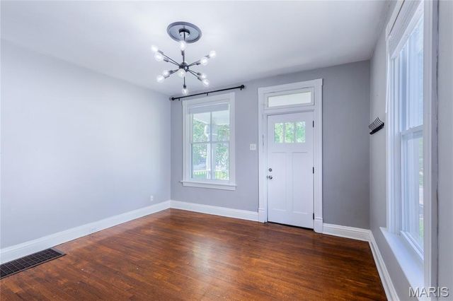 6534 Nashville Avenue, St Louis, MO 63139