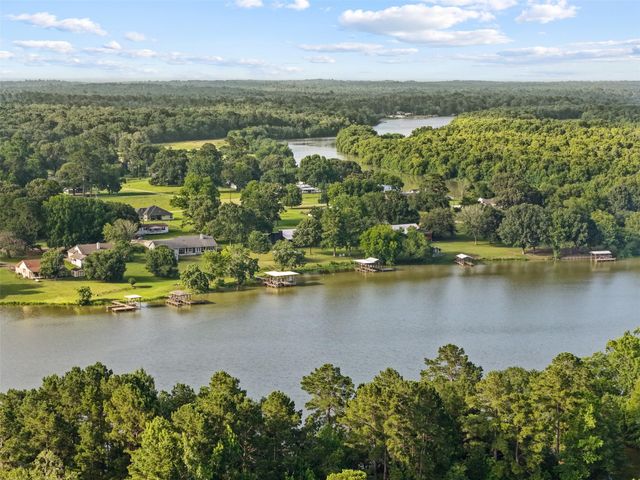 1445 Tara Drive, Trinity, TX 75862