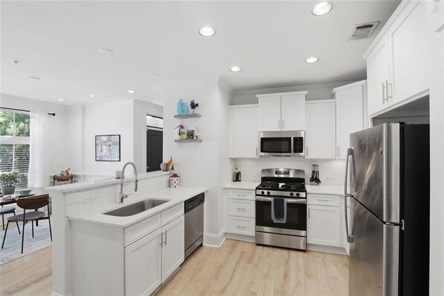 625 Piedmont Avenue NE 103, Atlanta, GA 30308