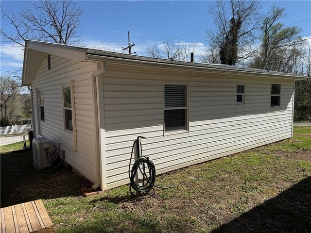 504 N 2nd Street, Harrison, AR 72601