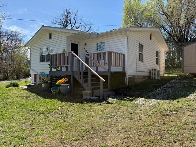 504 N 2nd Street, Harrison, AR 72601