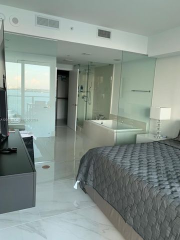 650 NE 32 St 705, Miami, FL 33137