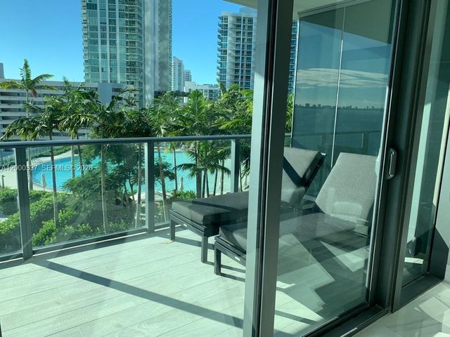 650 NE 32 St 705, Miami, FL 33137