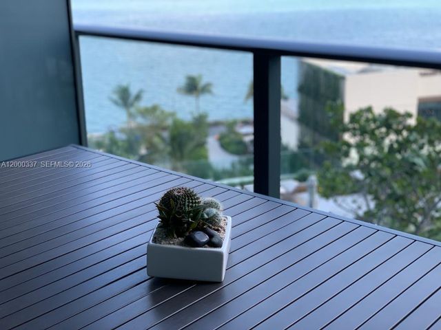 650 NE 32 St 705, Miami, FL 33137