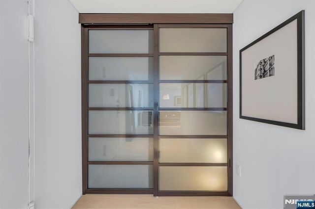 2200 N Central 15G, Fort Lee, NJ 07024