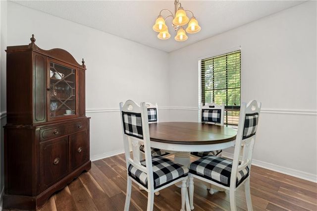 2861 Charmingdale Drive W, Mobile, AL 36618