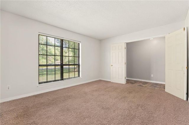 2861 Charmingdale Drive W, Mobile, AL 36618