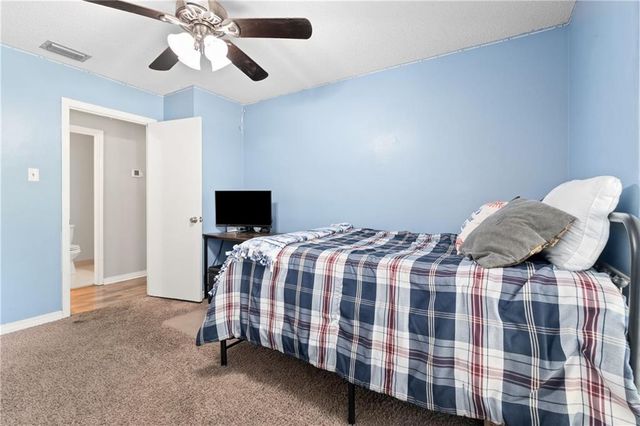 2861 Charmingdale Drive W, Mobile, AL 36618