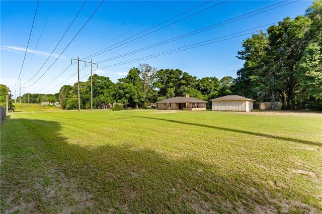 2861 Charmingdale Drive W, Mobile, AL 36618