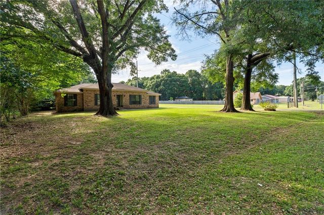 2861 Charmingdale Drive W, Mobile, AL 36618