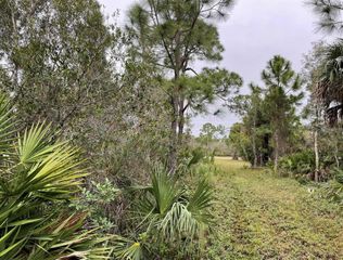 24573 YACHT CLUB BOULEVARD, Punta Gorda, FL 33955