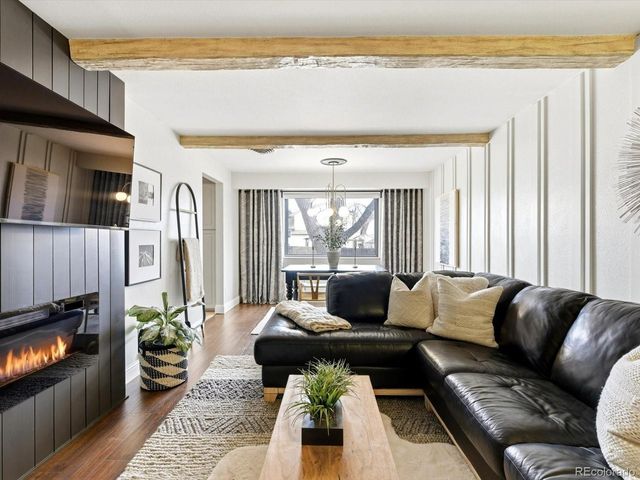 8512 Gray Ct, Arvada, CO 80003