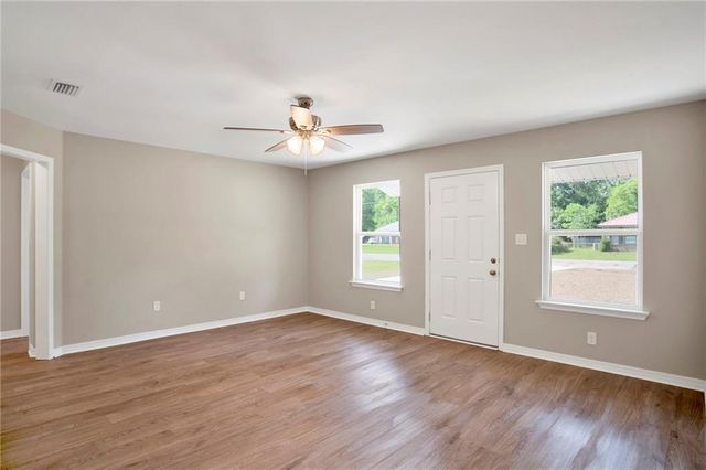 2897 Arc Road, Mobile, AL 36605