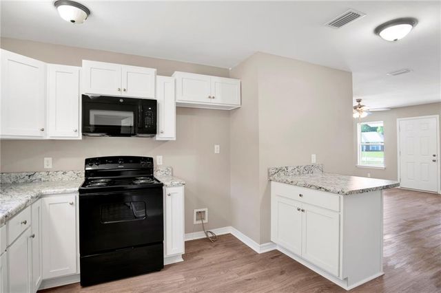 2897 Arc Road, Mobile, AL 36605