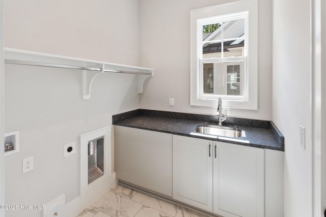 3868 Reserve Club Drive, Southport, NC 28461