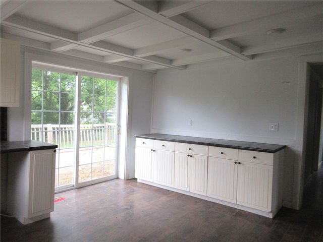 931 Mapletown, Greensboro, PA 15338