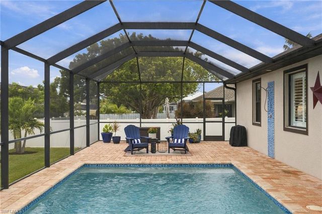 134 SW 33rd AVE, Cape Coral, FL 33991