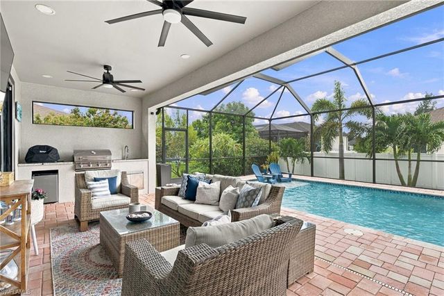 134 SW 33rd AVE, Cape Coral, FL 33991