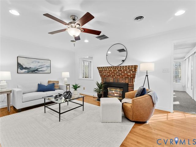 8411 Lyndale Dr, North Chesterfield, VA 23235