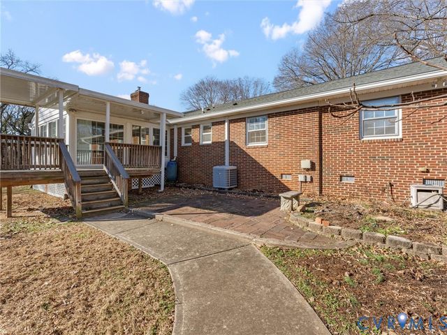 8411 Lyndale Dr, North Chesterfield, VA 23235