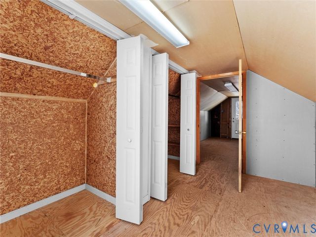 8411 Lyndale Dr, North Chesterfield, VA 23235