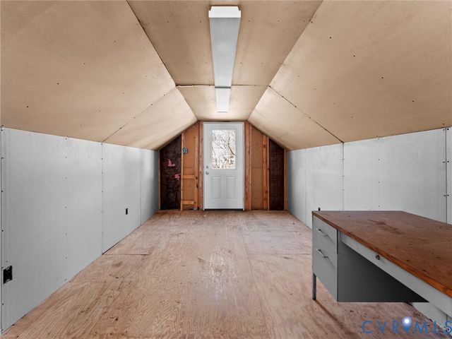 8411 Lyndale Dr, North Chesterfield, VA 23235