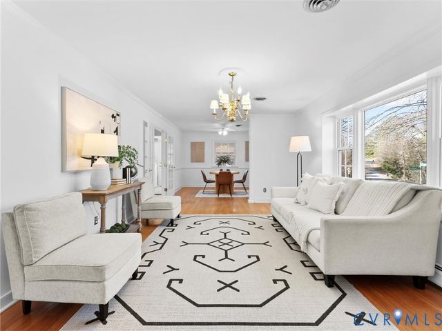 8411 Lyndale Dr, North Chesterfield, VA 23235