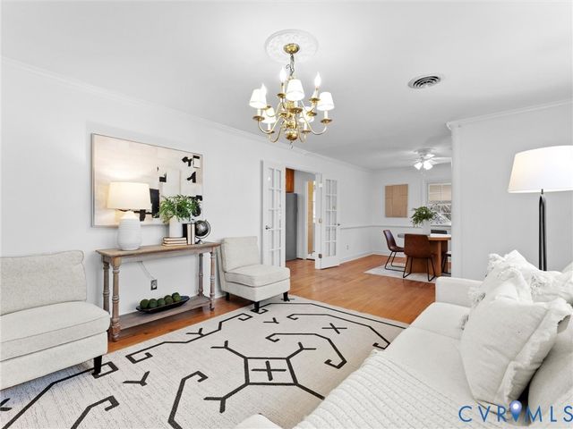 8411 Lyndale Dr, North Chesterfield, VA 23235