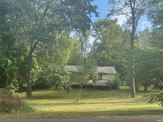 115 355 Lane, Fremont, IN 46737