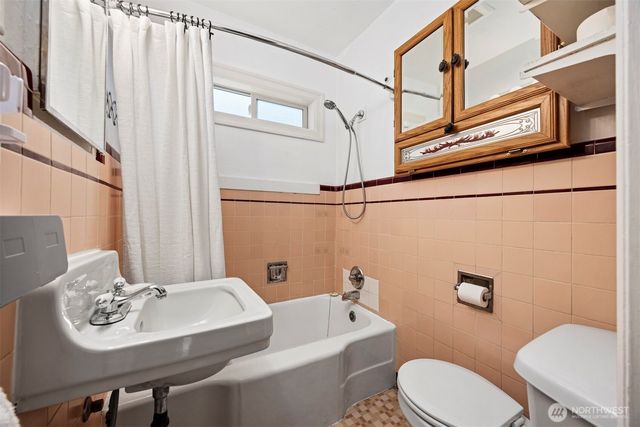 125 34th Street, Bellingham, WA 98225