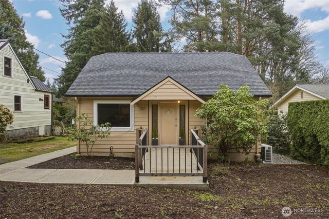 125 34th Street, Bellingham, WA 98225