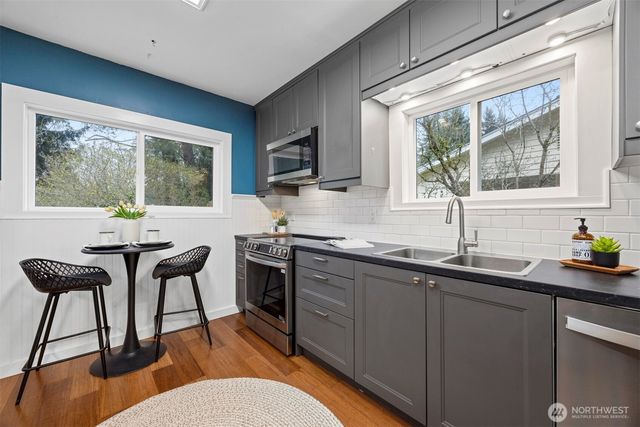 125 34th Street, Bellingham, WA 98225