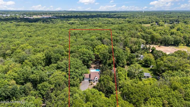 164 Lemon Road, Farmingdale, NJ 07727