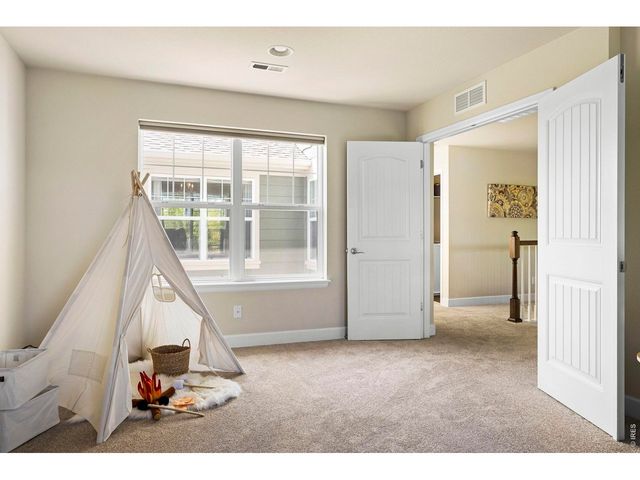5651 Kadenwood Dr, Fort Collins, CO 80528
