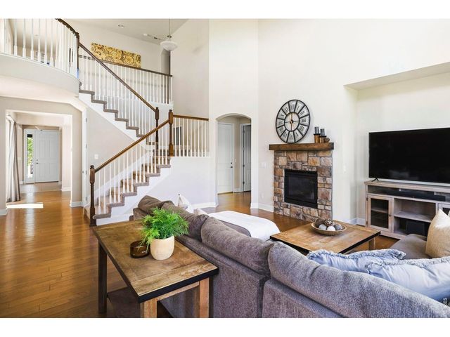5651 Kadenwood Dr, Fort Collins, CO 80528