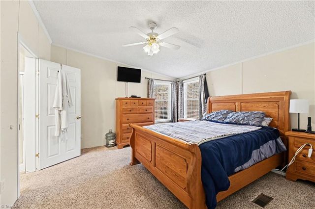 2298 Ray Loop Road, Westfield, NC 27053