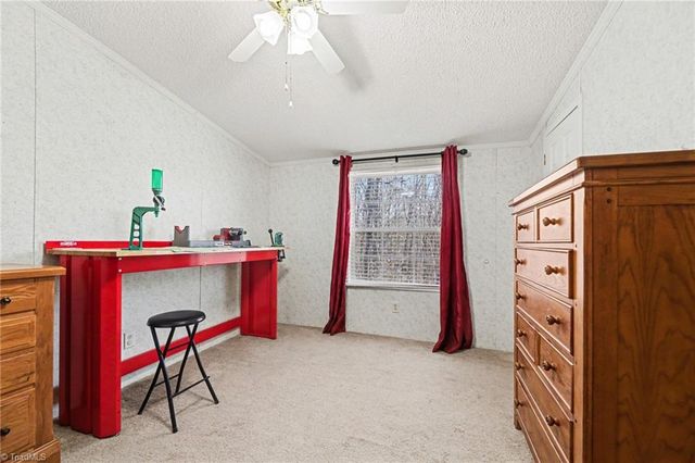 2298 Ray Loop Road, Westfield, NC 27053