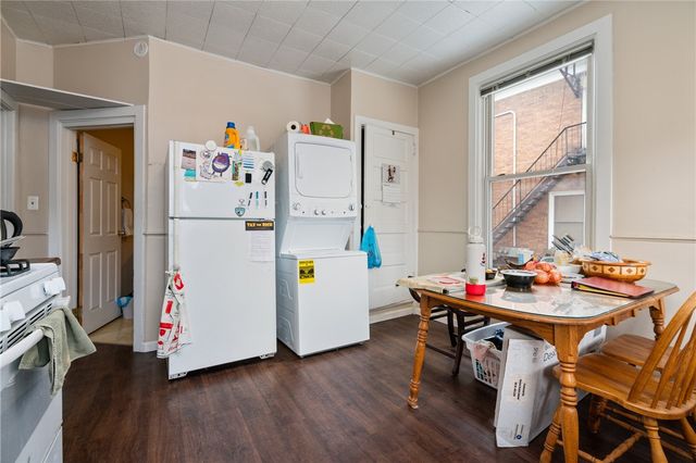 10 N Bryant Ave, Bellevue, PA 15202