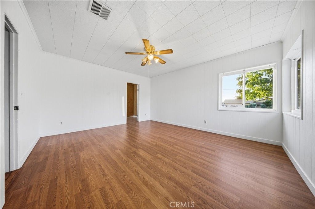 Image 10 of property listing at 9344 E Avenue T8, Littlerock, CA 93543