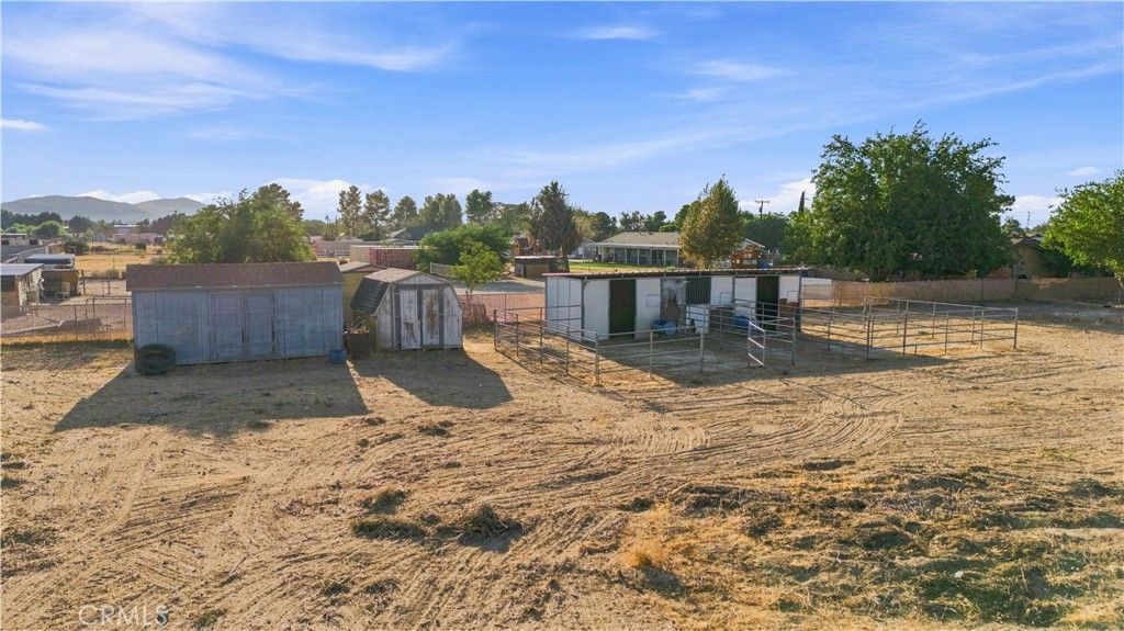 Image 16 of property listing at 9344 E Avenue T8, Littlerock, CA 93543