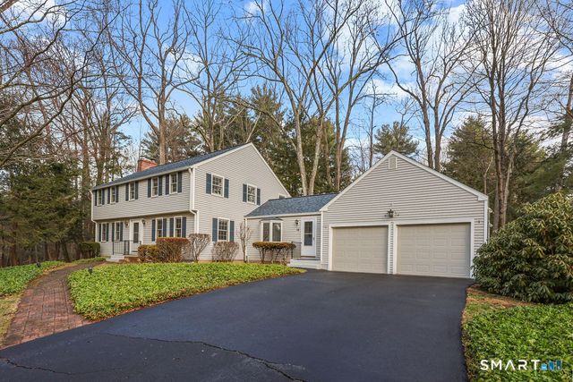 16 Richard Road, Simsbury, CT 06070