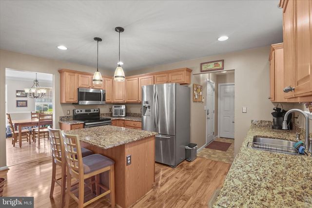 197 BARLEY CIR, Hanover, PA 17331
